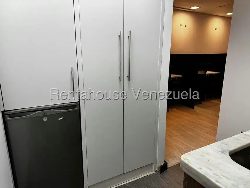 Oficina en Venta en Los Samanes, Distrito Metropolitano - 13