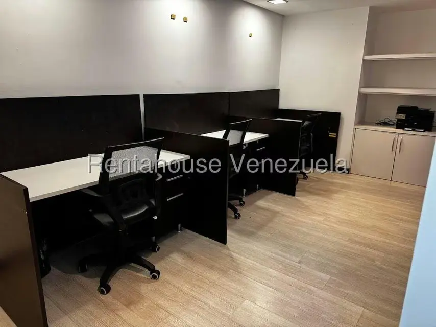 Oficina en Venta en Los Samanes, Distrito Metropolitano - 6