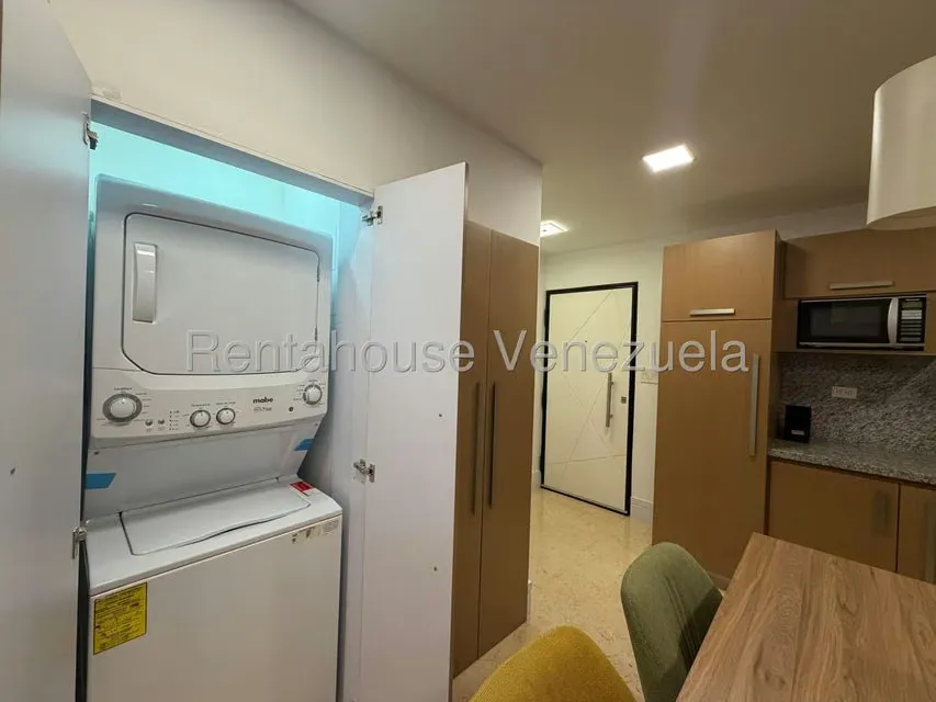 Apartamento (1 Nivel) en Alquiler en La Lagunita Country Club, Distrito Metropolitano - 9