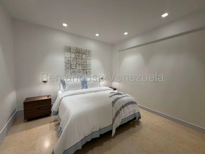 Apartamento (1 Nivel) en Alquiler en La Lagunita Country Club, Distrito Metropolitano - 10