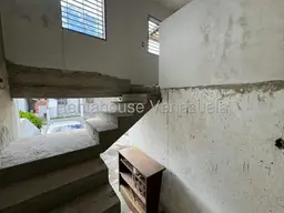 View 32