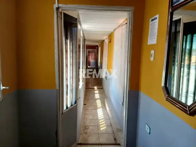 BELLA CASA EN VENTA CON ANEXO DE DOS APARTAMENTOS EN CUMANÁ
