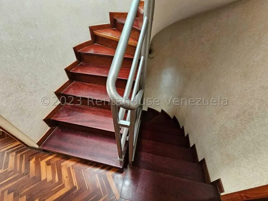 Casa (Multipes Niveles) en Venta en La Lagunita Country Club, Distrito Metropolitano - 19
