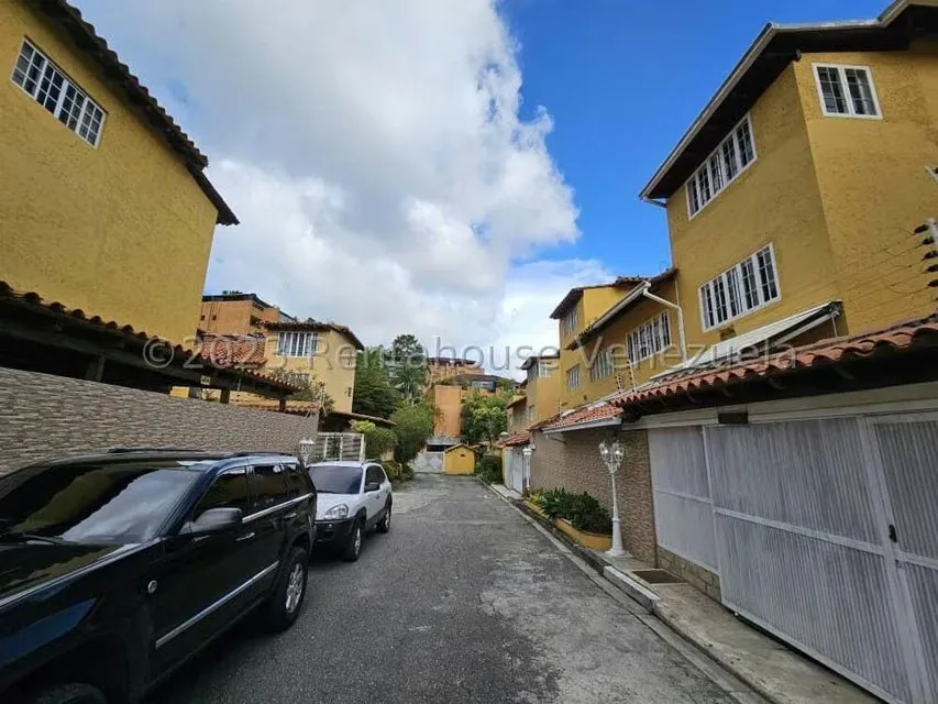 Casa (Multipes Niveles) en Venta en La Lagunita Country Club, Distrito Metropolitano - 31