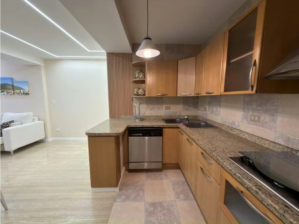 Apartamento en alquiler en Campo Alegre Bella - 4