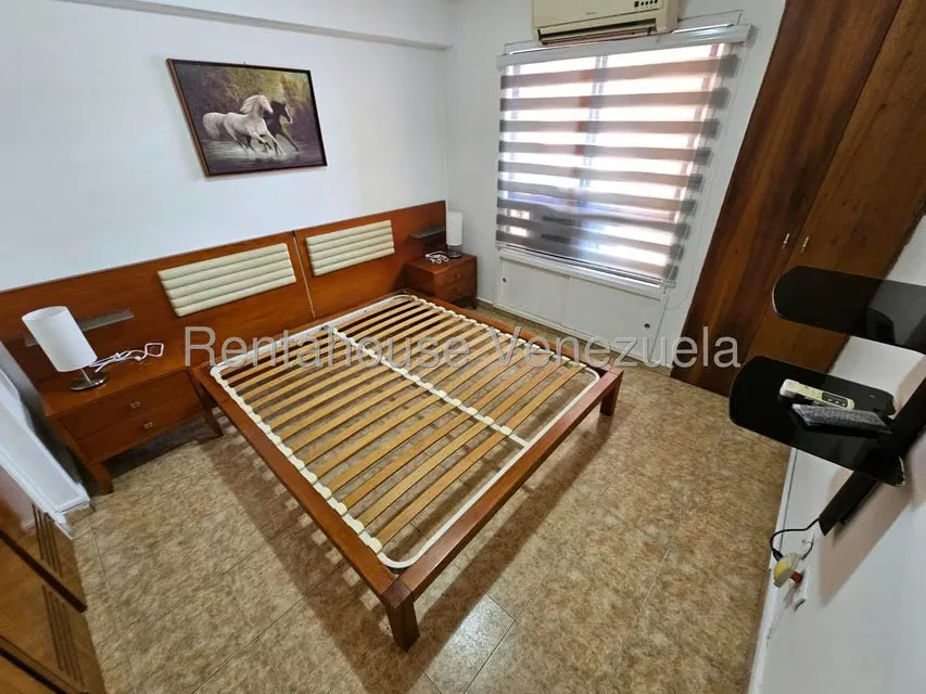 Apartamento (1 Nivel) en Alquiler en Sabana Grande, Distrito Metropolitano - 7