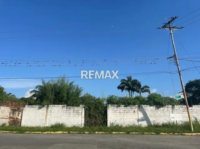 Terreno en venta en Colinas de Guataparo - 4