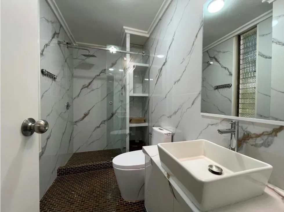 Se alquila Apto 182m² 3h+s/3b+s/2p El Rosal - 18