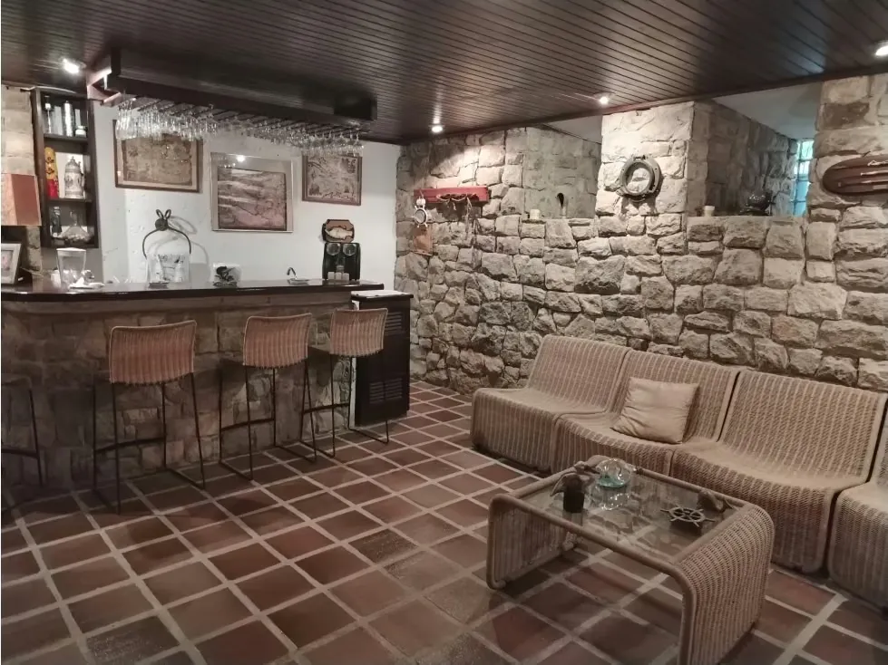 En venta bella e iluminada casa en La Tahona - 13