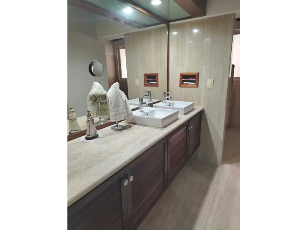 En venta bella e iluminada casa en La Tahona - 20