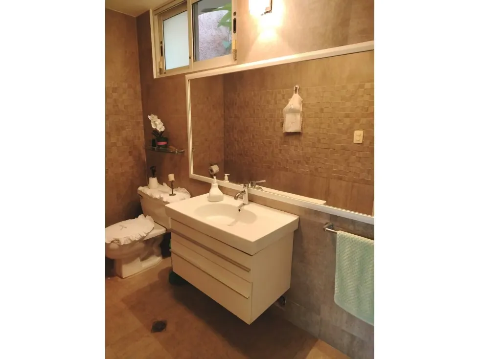 En venta bella e iluminada casa en La Tahona - 10