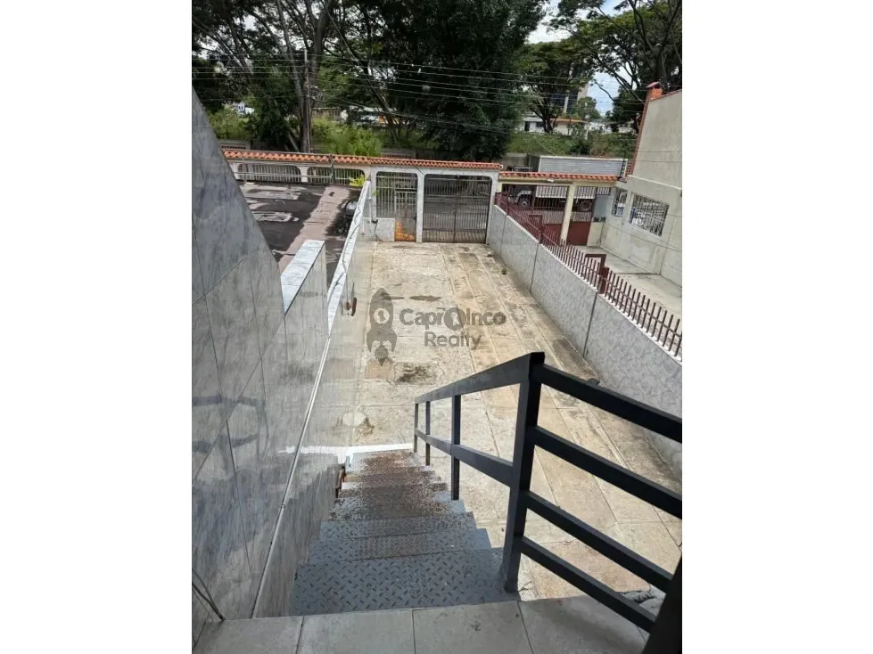 Venta casa (para remodelar) Quintas de Naguanagua. Urb La Granja - 7
