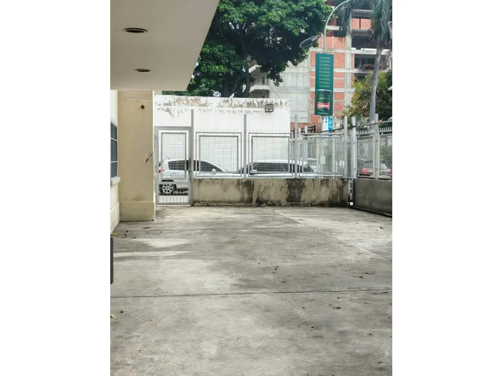 Oficina en venta y alquiler ubicada en Las Mercedes - 3
