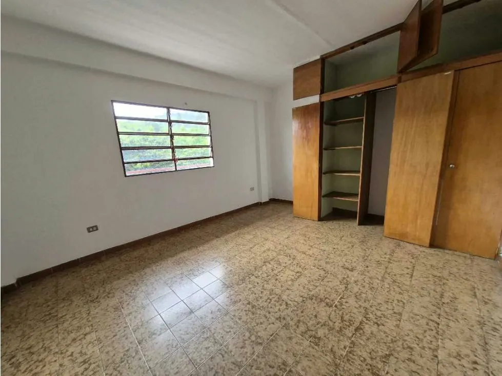 Alquilo apartamento 130m2 Monterrey 0856 - 10