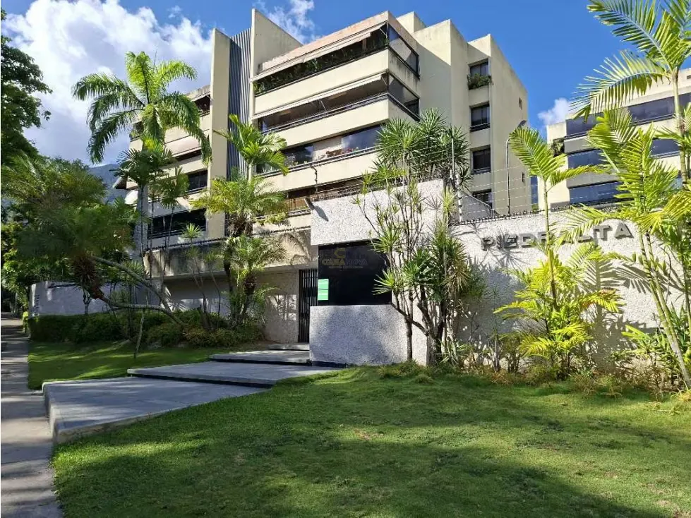 Se Alquila Apto. La Castellana 210m2 3H+S/3B+S/3E