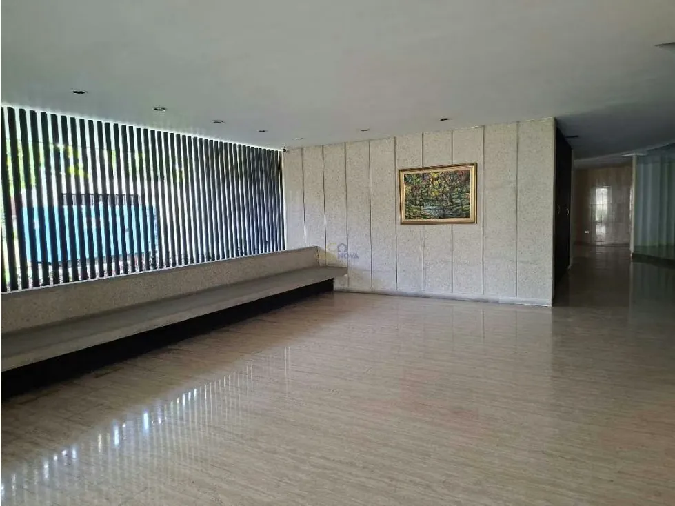 Se Alquila Apto. La Castellana 210m2 3H+S/3B+S/3E - 2