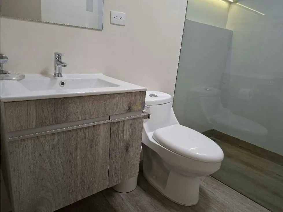 Se Alquila Apto. La Castellana 210m2 3H+S/3B+S/3E - 18
