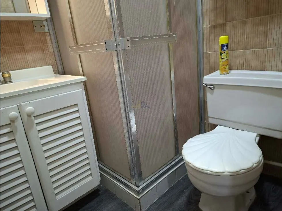 Se Alquila Apto. La Castellana 210m2 3H+S/3B+S/3E - 33