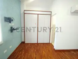 Vista 16