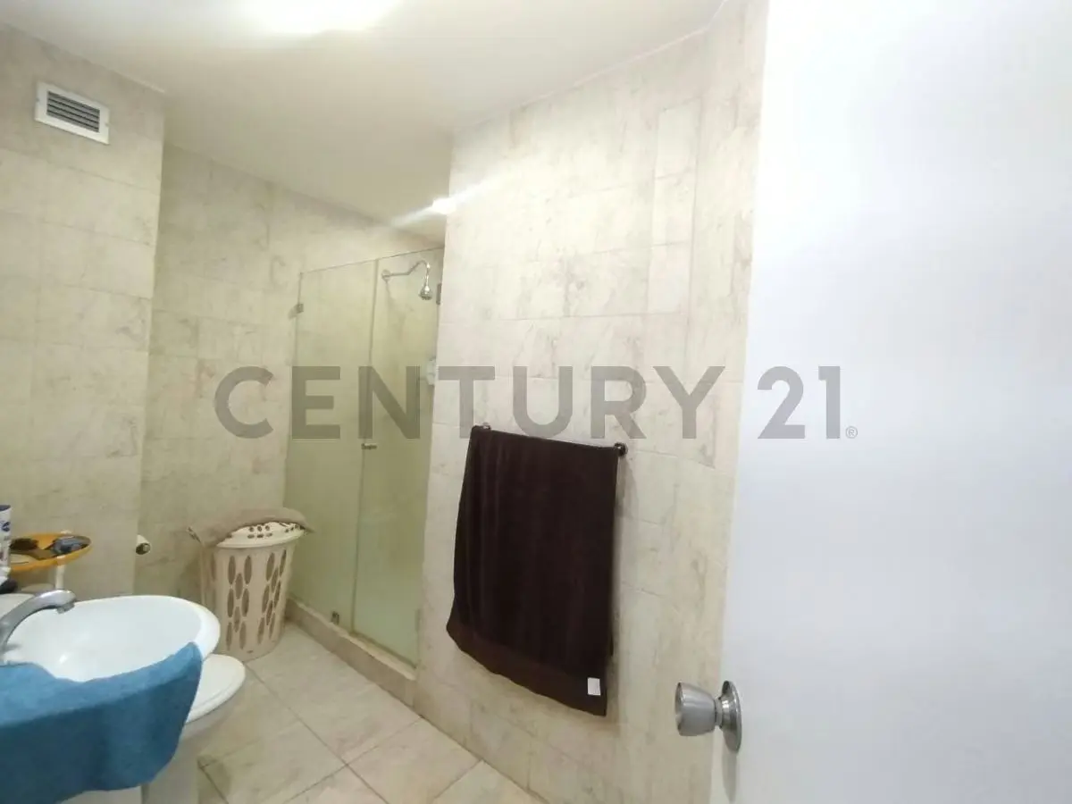 Penthouse en Venta Ubicado en Guatire - Frutas Condominiums - 18