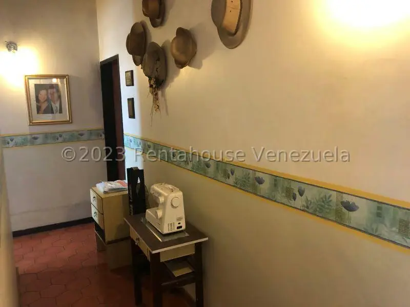 Casa (Duplex) en Venta en Las Polonias Nuevas, Miranda - 14