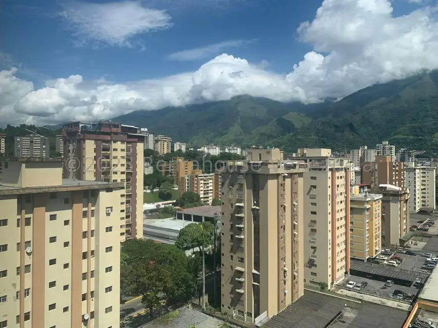 Oficina en Alquiler en La Urbina, Distrito Metropolitano - 9