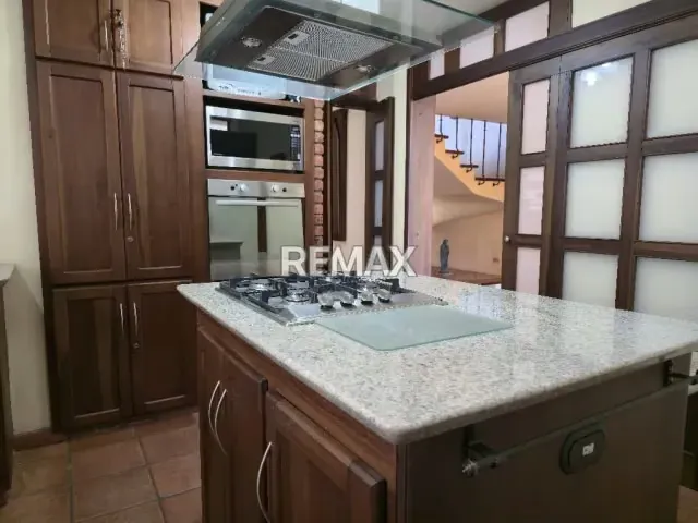 Casa. Venta. poligono de tiro - 3