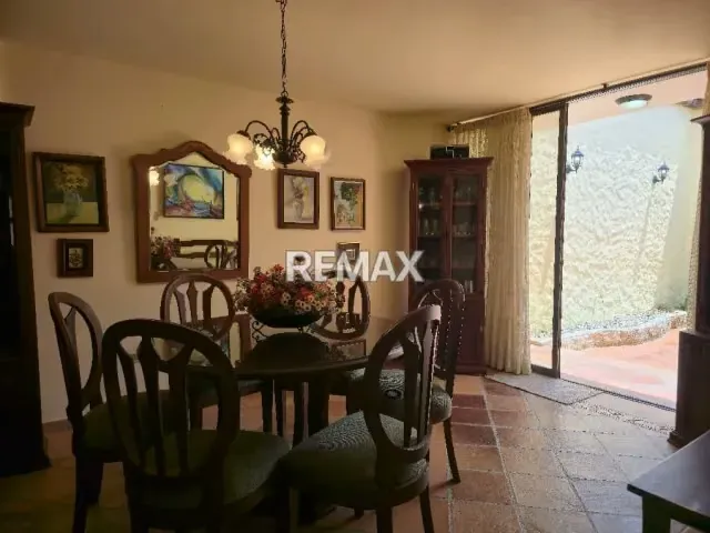 Casa. Venta. poligono de tiro - 10