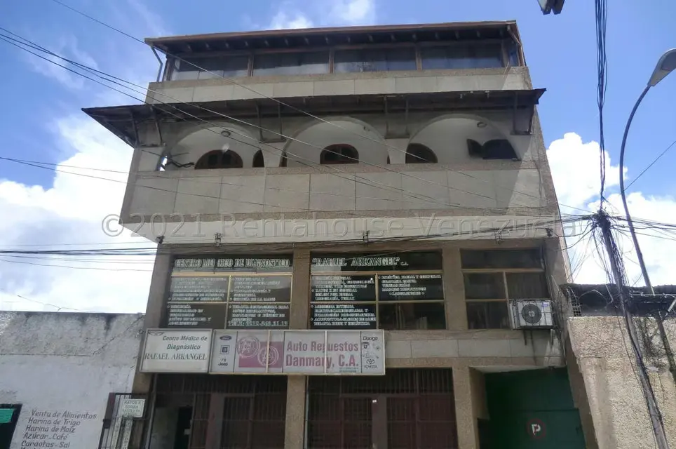 Casa (Multipes Niveles) en Venta en Guarenas, Miranda - 12