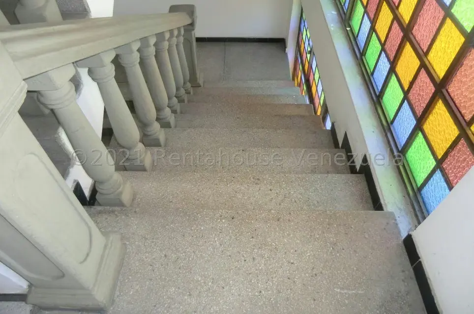 Casa (Multipes Niveles) en Venta en Guarenas, Miranda - 4
