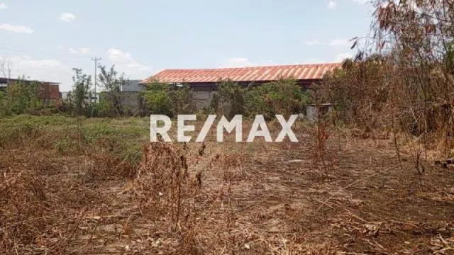 Terreno en Alquiler - Los Guayos - 3