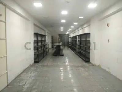 En venta Edificio Comercial en Catia. 845 USDxm² | con Local/Depósitos/Oficinas - 3