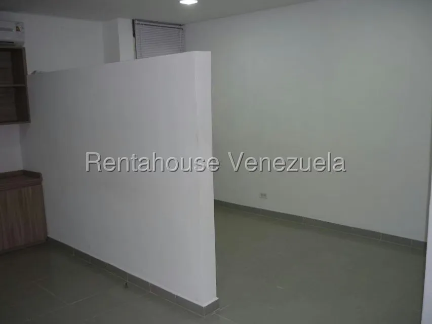Local Comercial en Venta en Los Dos Caminos, Distrito Metropolitano - 4