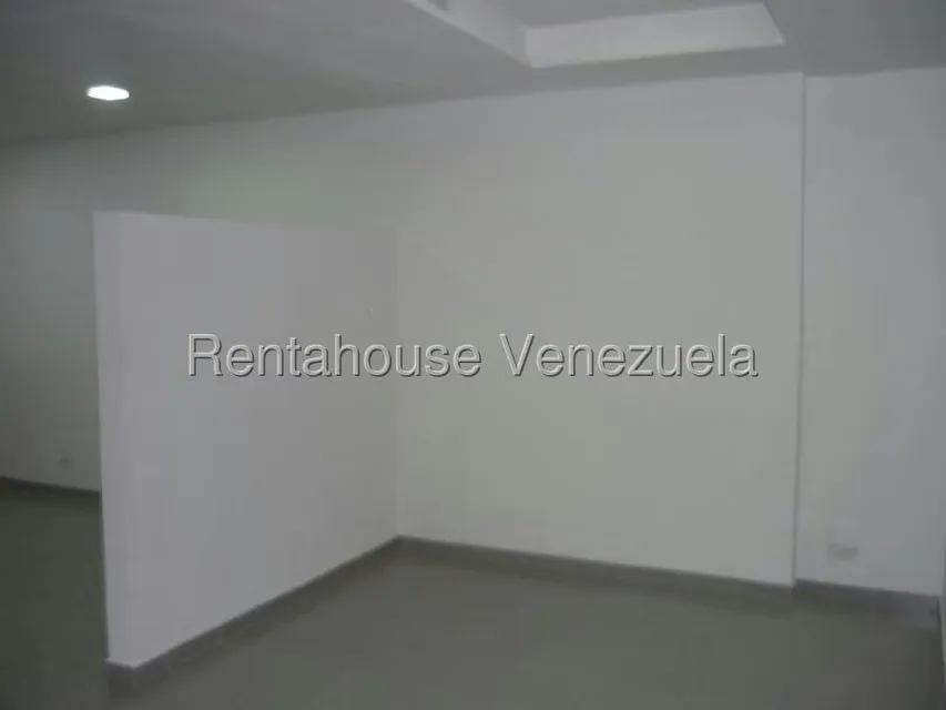 Local Comercial en Venta en Los Dos Caminos, Distrito Metropolitano - 5