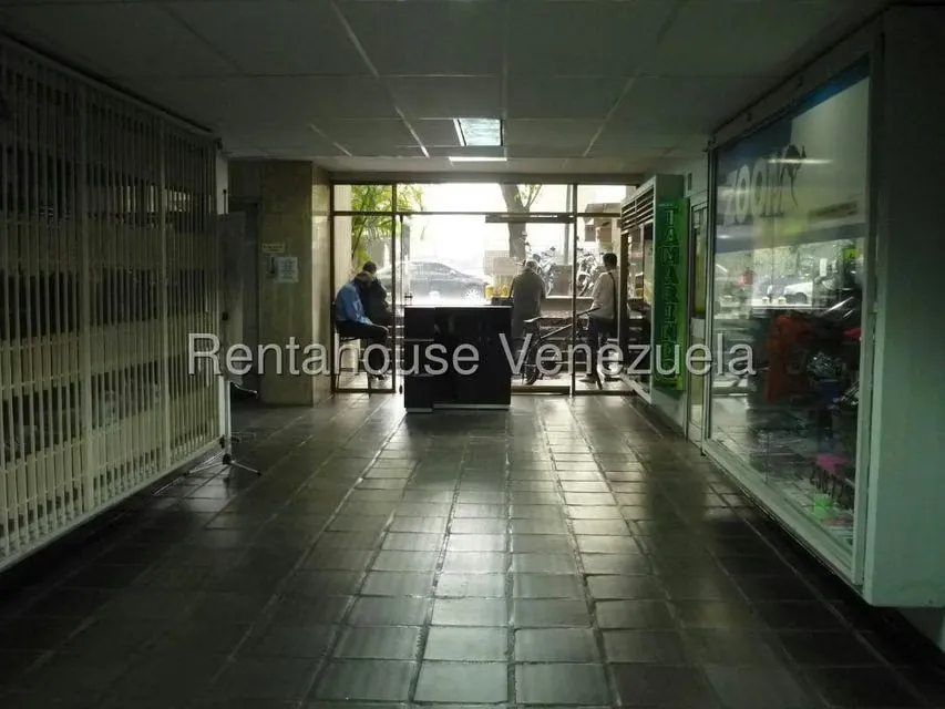 Local Comercial en Venta en Los Dos Caminos, Distrito Metropolitano - 8