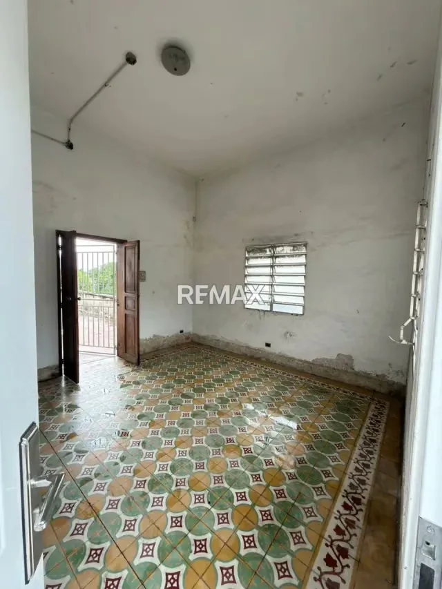 VENTA DE INMUEBLE MULTIPROPOSITO COMERCIAL, LAS ACACIAS VALERA ESTADO TRUJILLO - 2