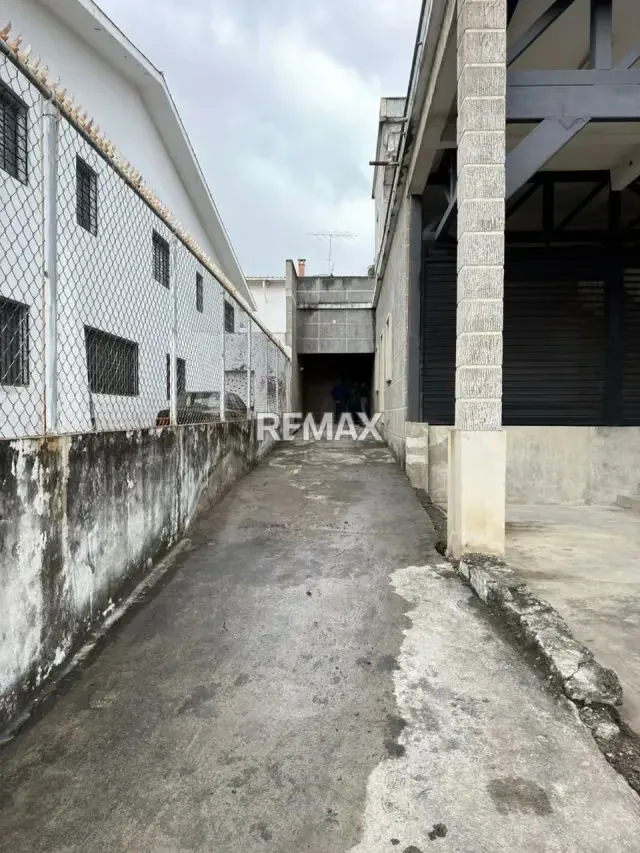 VENTA DE INMUEBLE MULTIPROPOSITO COMERCIAL, LAS ACACIAS VALERA ESTADO TRUJILLO - 5