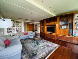 View 18