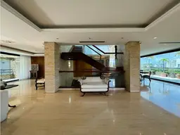 View 10