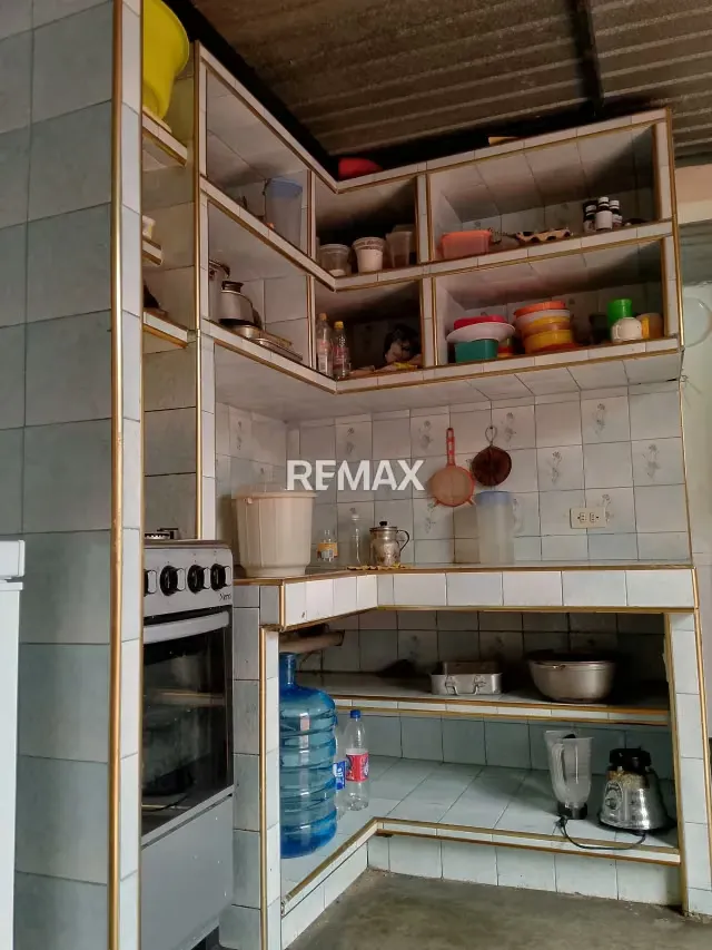 Casa en venta Vereda 18, Urbanización Morón, municipio Valera - 2
