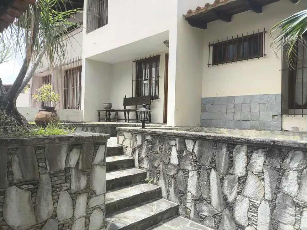 Santa Paula Vendo Casa 630m2 Amplio Jardín (mogo) - 4