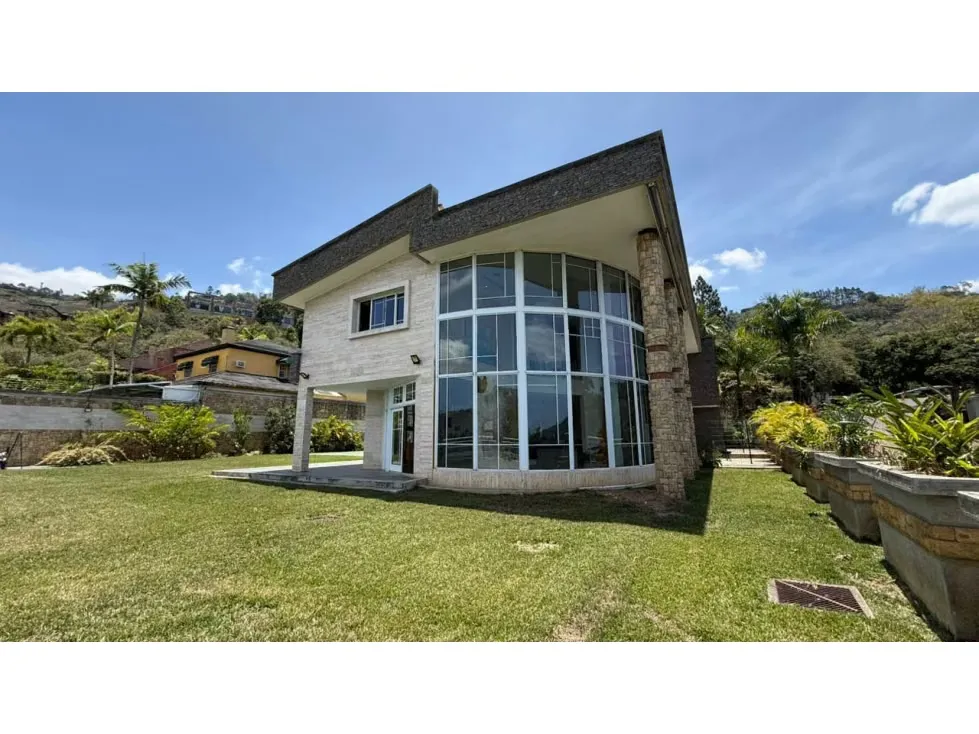 JG-Venta de casa en Oripoto 5H+S/6B/8P