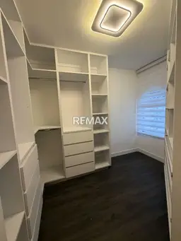View 12