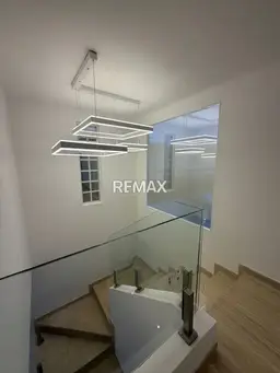 View 10