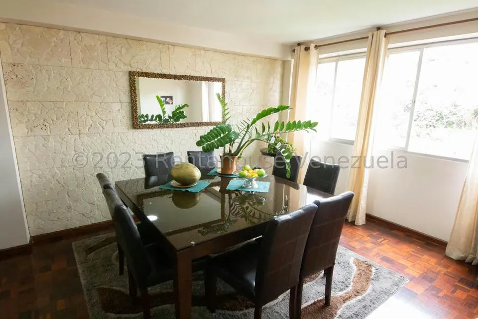 Apartamento (1 Nivel) en Venta en Santa Paula, Distrito Metropolitano - 3