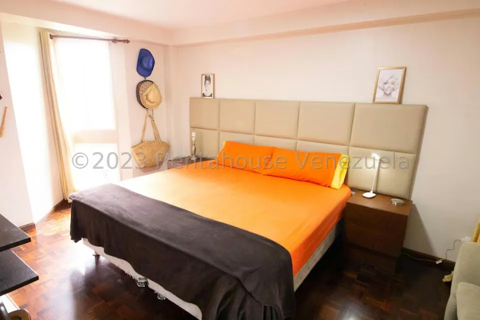 Apartamento (1 Nivel) en Venta en Santa Paula, Distrito Metropolitano - 6