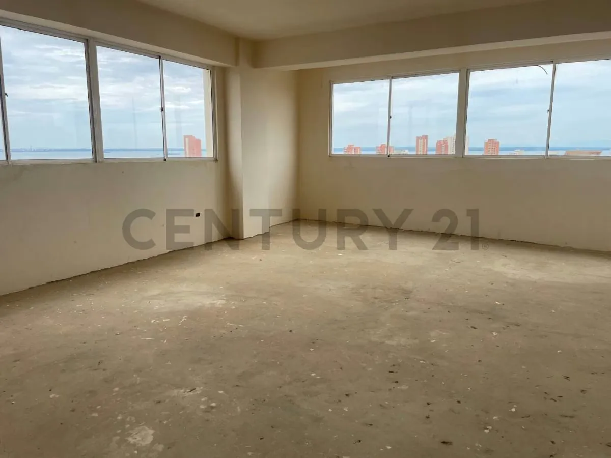 C21 VENDE APARTAMENTO SANTO STEFANO EN GRIS - 7