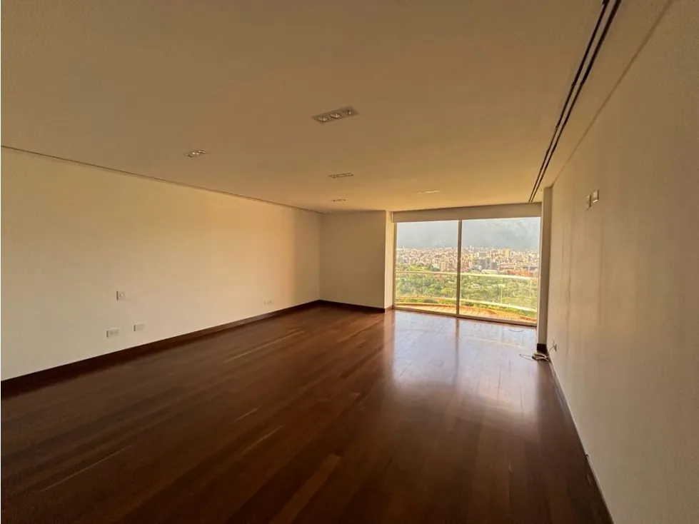 Se vende/alquila 400m2 3H+S/3.5B+S/5P Valle Arriba - 7