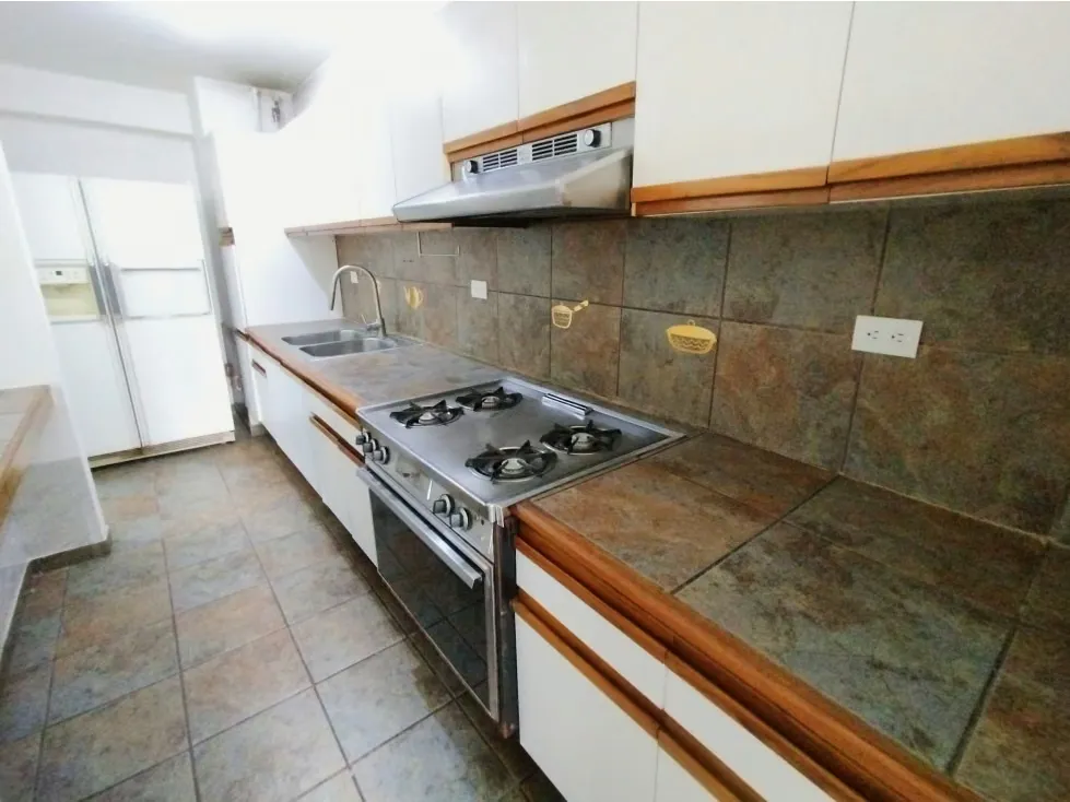 Alquilo apartamento 90m2 Los Palos Grandes 5612 - 4