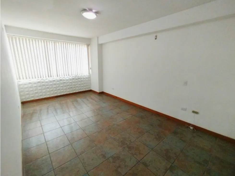 Alquilo apartamento 90m2 Los Palos Grandes 5612 - 7